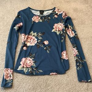 Long Sleeve Rue21 Floral, super soft